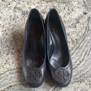 Tory Burch Black Wedge 8